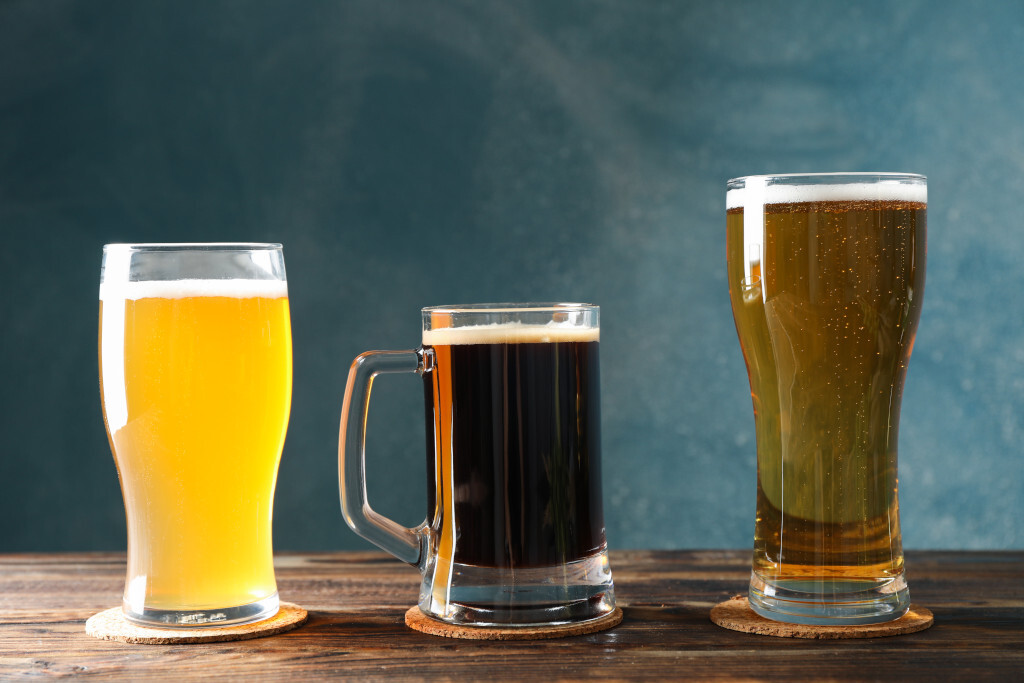 Trois verres de bière